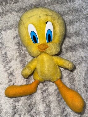 Vintage 1970s Tweety Bird Plush - Bright Yellow Looney Tunes Character